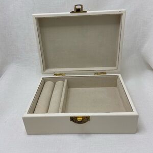 Refinished Elegant Cream Jewelry Box